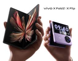 Vivo X Flip look